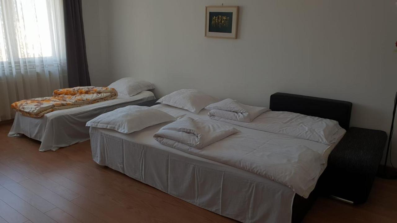 Apartament Waldo 2 Appartement Braşov Buitenkant foto